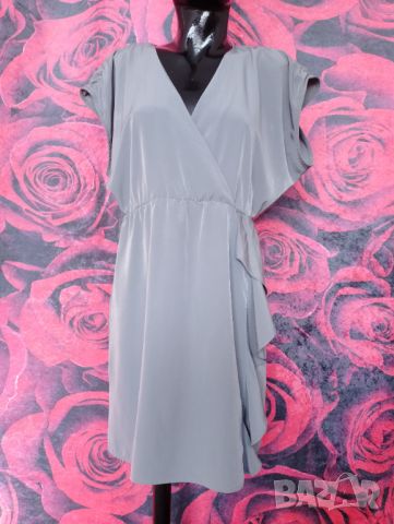 H&M Къса рокля с къдри цвят Сив Металик ХЛ , снимка 1 - Рокли - 46403882