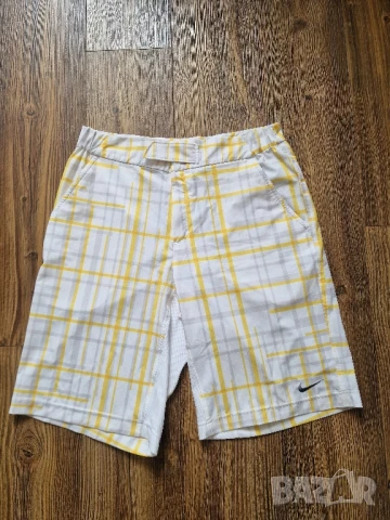 Страхотни мъжки къси панталони NIKE  размер L 