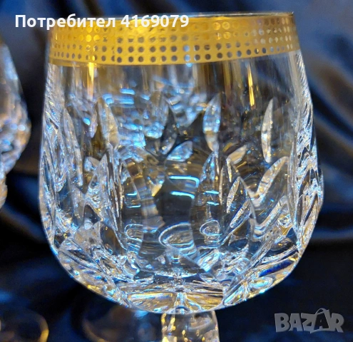 Кристални чаши за вино със златен кант, снимка 3 - Чаши - 53810812