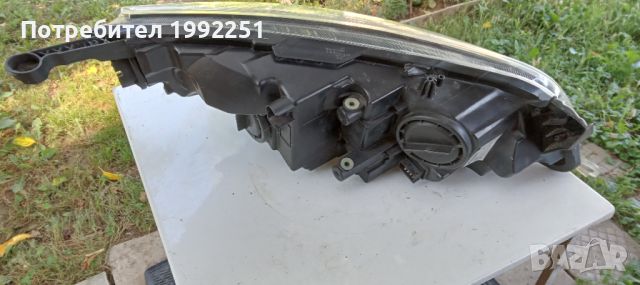 Ляв фар за  Opel Astra J. Оригинален с OEM N: 1EG 010 011- 61. Счупени две крачета отгоре и отдолу., снимка 9 - Части - 46538854