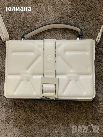 Чанта с дълга дръжка