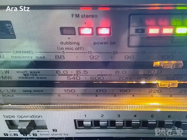 SHARP 555, снимка 2 - Радиокасетофони, транзистори - 53823569