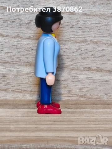 Playmobil Geobra 1992 фигурка на жена, снимка 3 - Колекции - 53280874