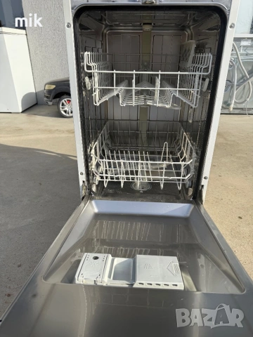 Съдомиялна Bosch 45 см, снимка 4 - Съдомиялни - 53976531