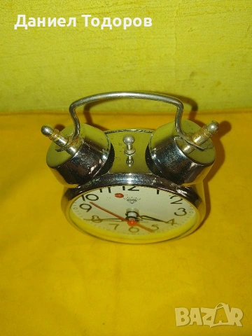 Стар Китайски настолен часовник , будилник Diamond с 2 Камбани, снимка 5 - Антикварни и старинни предмети - 53986381