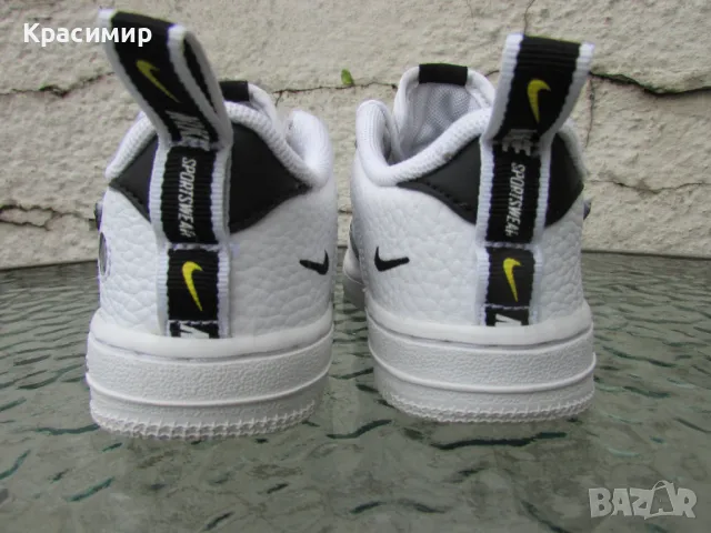 Детски маратонки Nike Force 1 Lv8 Utility, снимка 5 - Детски маратонки - 46888429