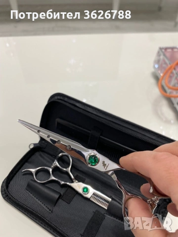Професионални ножици , снимка 2 - Фризьорски принадлежности - 53296881