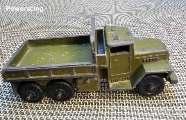 Руска съветска винтидж играчка военен камион  Краз, снимка 5 - Колекции - 49938100