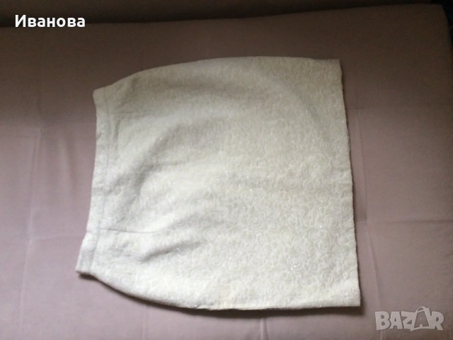 Стилен костюм в млечно зелен цвят., снимка 3 - Костюми - 53578720