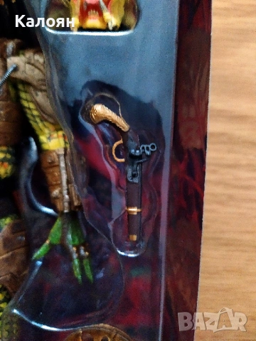 Екшън фигури NECA Ultimate Ahab/Golden Angel Predator, снимка 7 - Колекции - 54241944