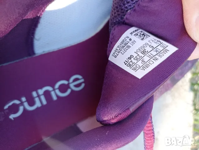 Дамски маратонки Adidas, снимка 6 - Маратонки - 49840412