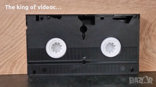 Видеокасета " Леприкон "  VHS, снимка 7 - Други жанрове - 53306755