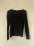 Черна моделна блуза рипс с широко деколте Л размер еластична H&M, снимка 1