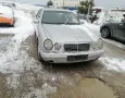 На части Mercedes-benz E-klasse (W210) 3.0td 177к.с avangarde, снимка 2