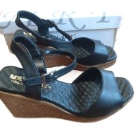 Дамски черни сандали на платформа, снимка 3 - Сандали - 45960781