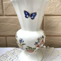 Красива ваза от фин костен порцелан от Англия, снимка 1 - Антикварни и старинни предмети - 45373148
