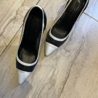 Обувки Зара , снимка 2 - Дамски обувки на ток - 45180152