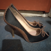 Обувки с токче , снимка 1 - Дамски елегантни обувки - 45025732