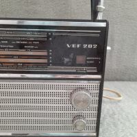 Ретро радио VEF 202, снимка 2 - Радиокасетофони, транзистори - 45743725