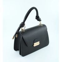 Елегантна фешън чанта с авнгардни дръжки в модерни цветове, снимка 3 - Чанти - 45114001