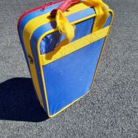 Детски куфар на колелца, снимка 3 - Куфари - 45174680