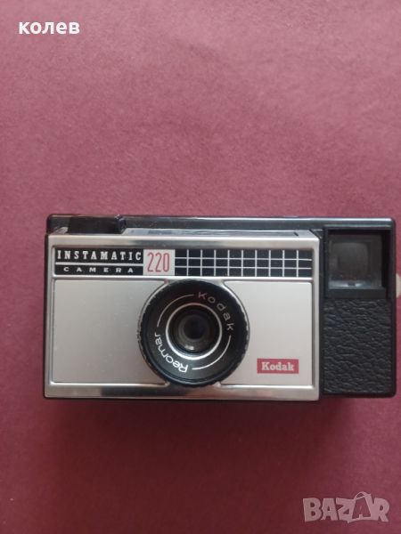 Немски стар фотоапарат Kodak 220, снимка 1