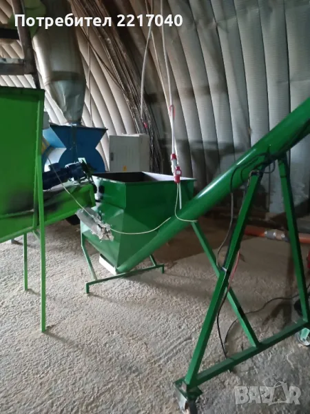 Бункер - шнек с честотно подаване, снимка 1