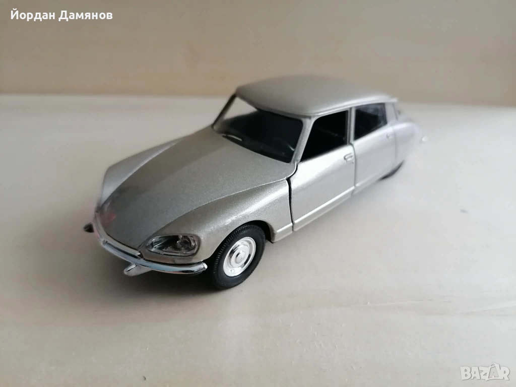 Ситроен ДС 23 '73г. в мащаб 1:34 , снимка 1