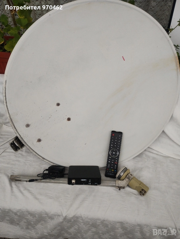 Сателитна чиния и приемник (бокс) за Булсатком , снимка 1