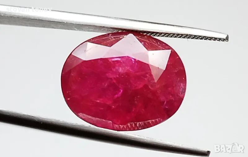 Рядък рубин с наситен червен цвят и голям размер 10.17кт.! Сертифициран! Нов!, снимка 1