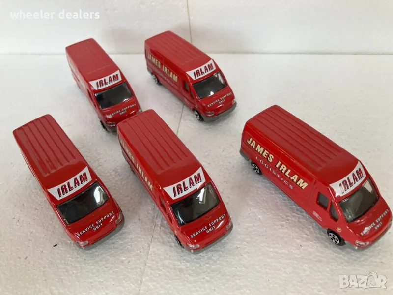 Метална количка Corgi Ford Transit 1:64, снимка 1