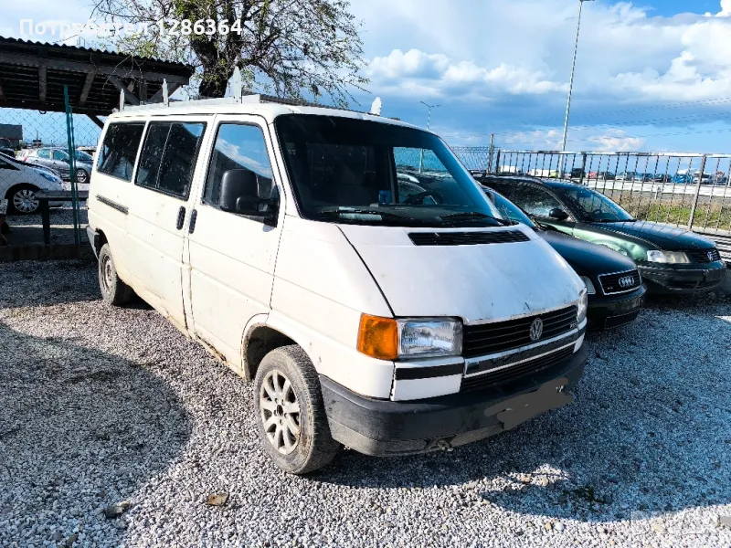 VW Caravelle T4 2.4 78к.с. НА ЧАСТИ , снимка 1