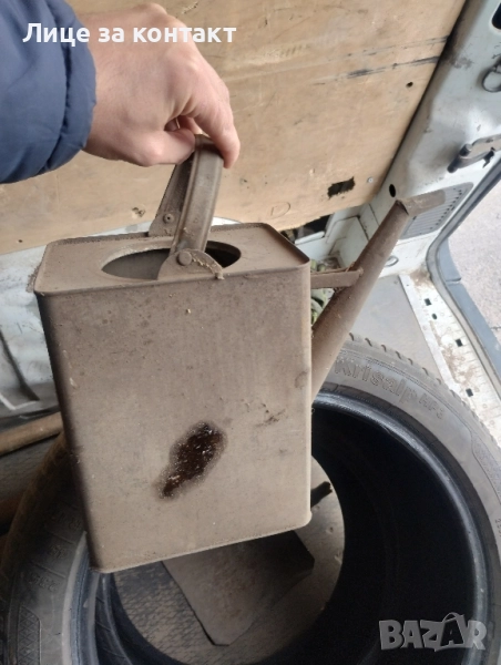 Стара метална лейка за нафта, снимка 1