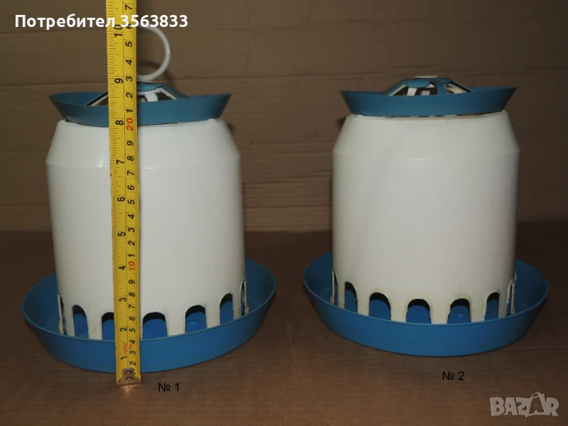 2 броя хранилки за пилета - Цена: 6 лв. за двата броя, снимка 1