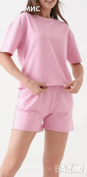 На едро ! Серия 4 броя комплект с камъни, къс панталон с тениска, снимка 1