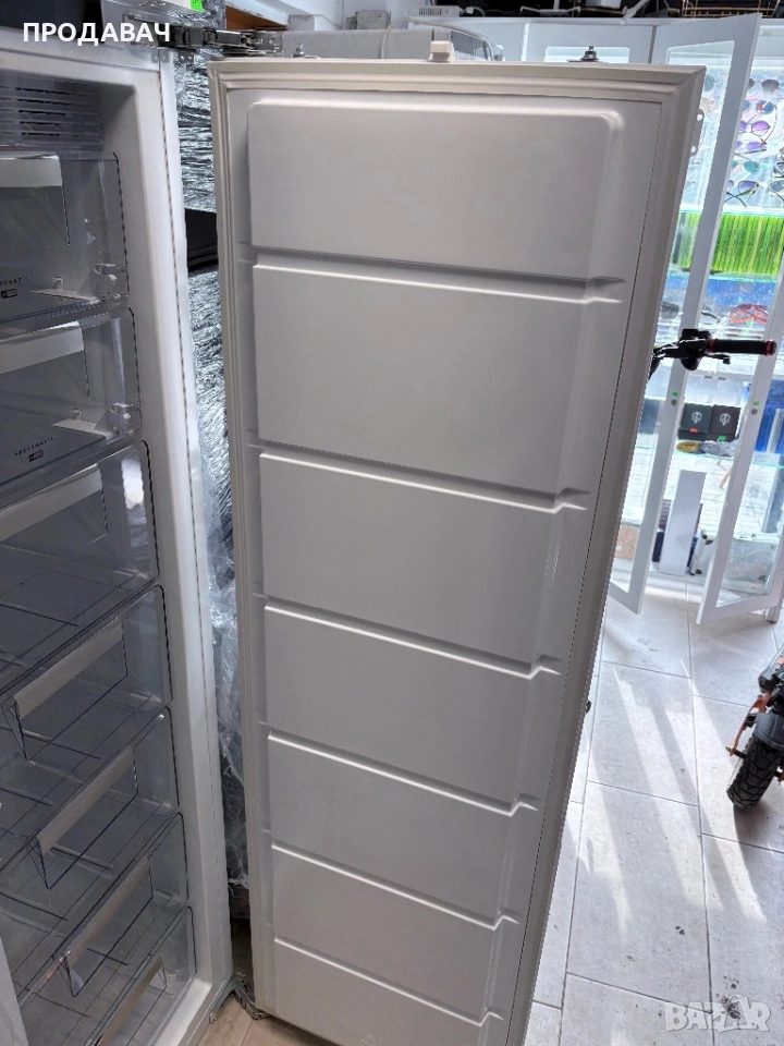 AEG ФРИЗЕР ЗА ВГРАЖДАНЕ, снимка 1