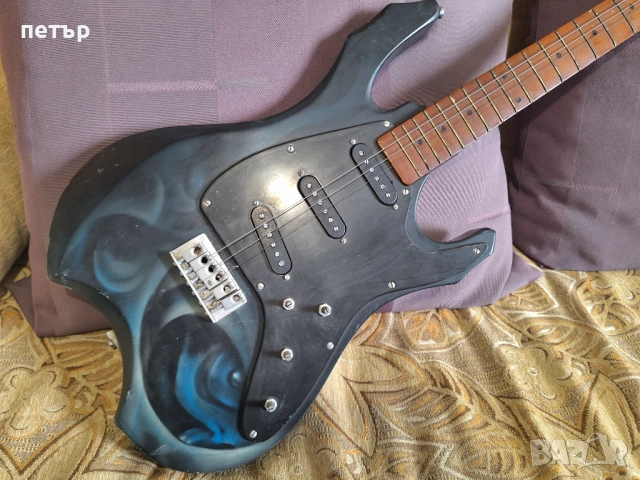 Стара бг китара, снимка 2 - Китари - 54236899
