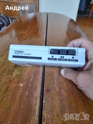 Стар уокмен Usef, снимка 2 - Антикварни и старинни предмети - 50658433