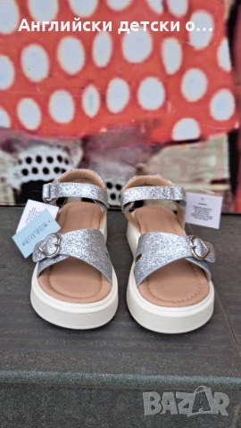 Английски детски сандали, снимка 6 - Детски сандали и чехли - 50780939