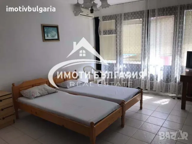 Къща на четири етажа до морето в Свети влас, снимка 2 - Хотели - 25564378