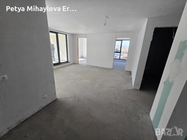 Четиристаен апартамент с Акт 16 на бул. "Черни връх"