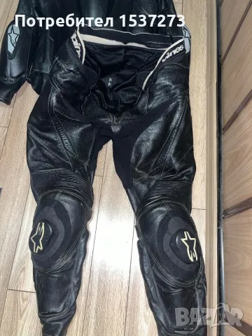 Продавам мъжки кожен мото екип от две части Alpinestars размер 54, снимка 3 - Други - 47065445