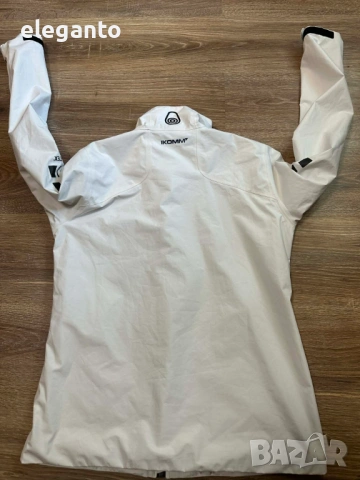 Висок клас дамско яке Sail Racing Spray Gore-Tex Hooded  Storm Jacket , M размер , снимка 6 - Якета - 53976457