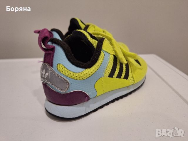 Маратонки Adidas, снимка 6 - Детски маратонки - 45703081