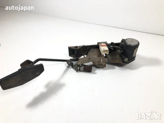 Педал газ потенциометър Mazda 323 2.0D 1999г 1983007100