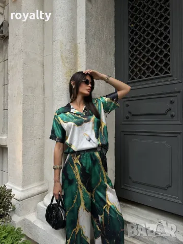 Дамски комплекти със сатен Различни цветове , снимка 10 - Комплекти - 50093459