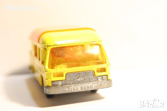 MATCHBOX КАМИОН КЕМПЕР КОЛИЧКА МОДЕЛ, снимка 2 - Колекции - 53048233