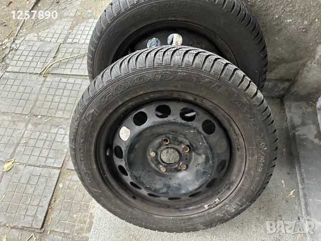 Goodyear UltraGrip 205/55/16 , снимка 11 - Гуми и джанти - 48308762