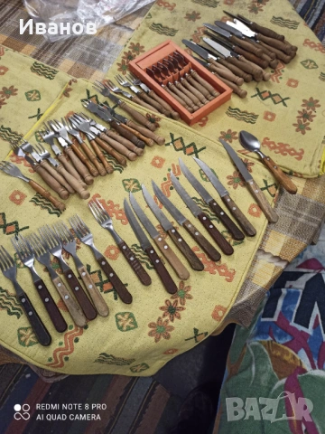 Стари ножчета и вилици Петър Денев и ножчета и вилички трамонтина