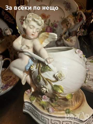 Sitzendorf Germany  Circa 1904 - “Вазата с херувима” Код P2179, снимка 5 - Колекции - 54170152